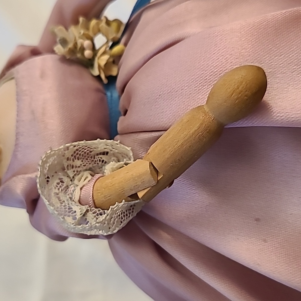 Bisque doll - Picture 4 of 5